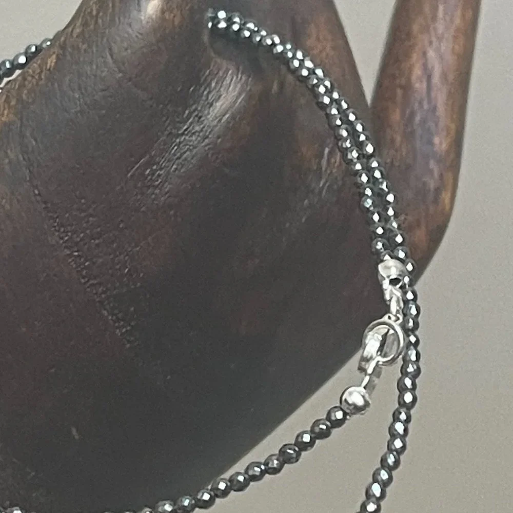Petite Gemstone Iron Grey Hematite Choker Necklace | 18" | NWT - Picture 5 of 5